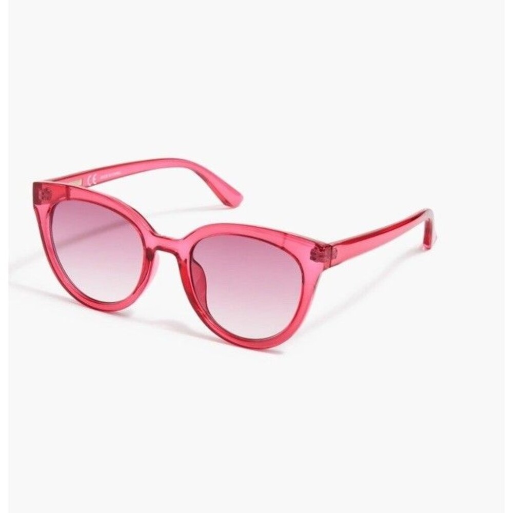 J Crew pink cat eye sunglasses With 100% UV Protection. Comes Cloth Pouch